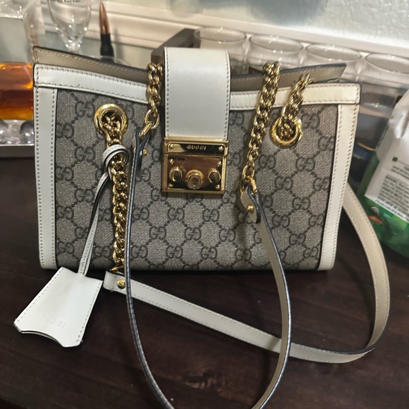GG padlock Gucci shoulder bag - Picture 2 of 11